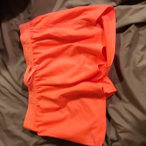 Under Armour girls 14-16 shorts